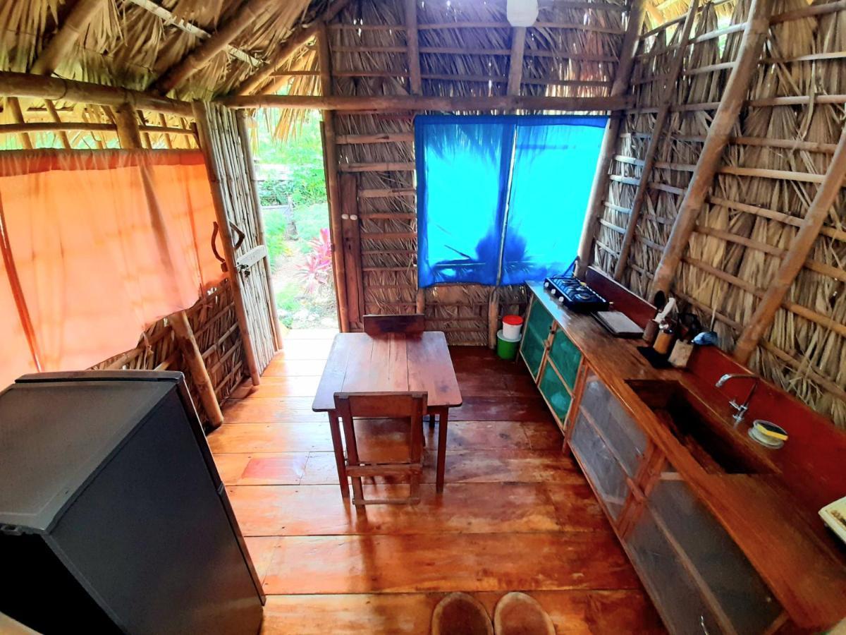 El Bamboo Cabins Balgue Exteriér fotografie