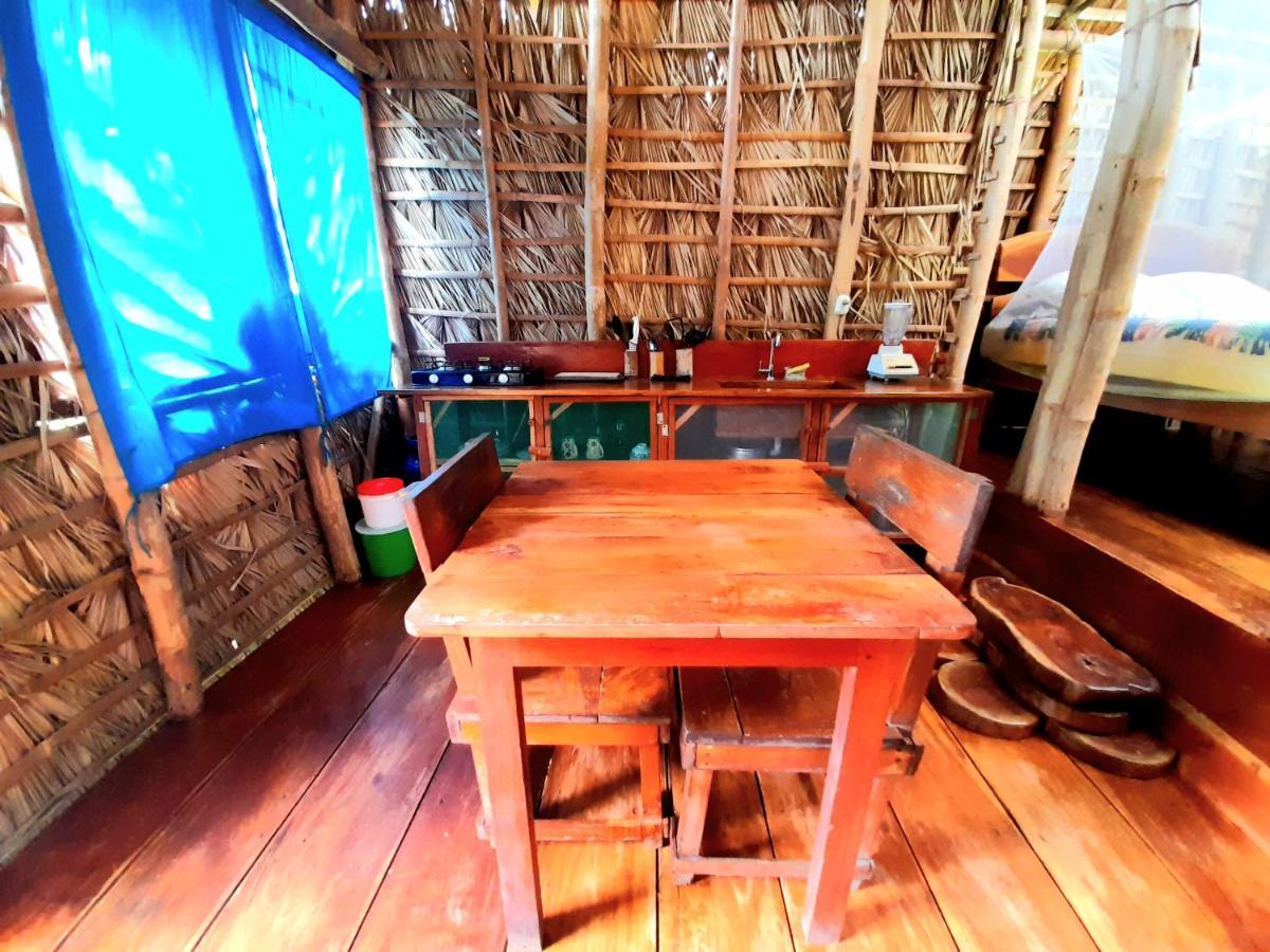 El Bamboo Cabins Balgue Exteriér fotografie