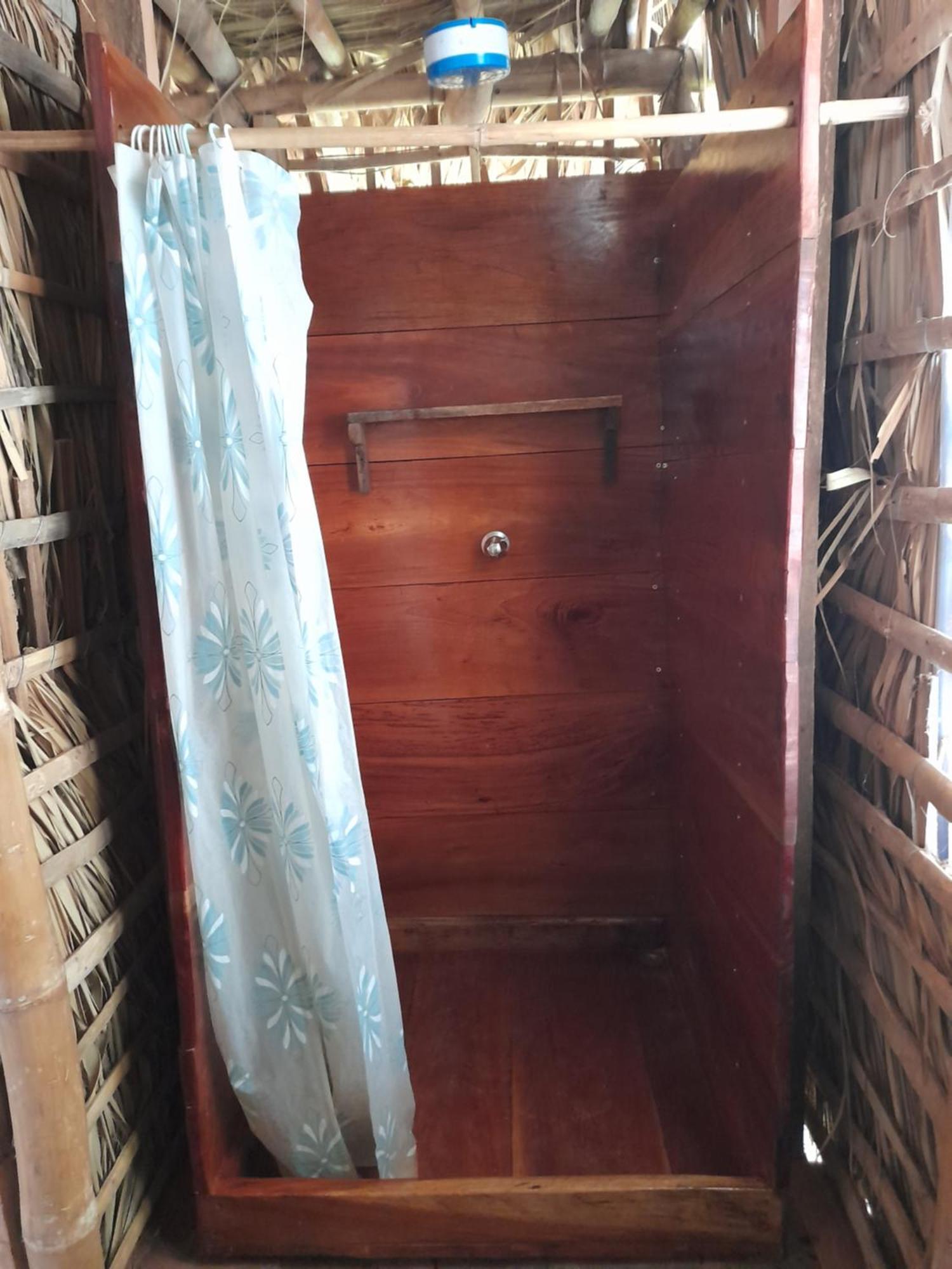 El Bamboo Cabins Balgue Exteriér fotografie