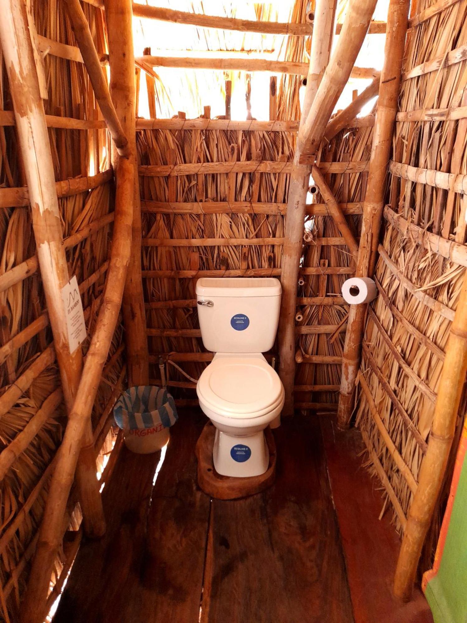 El Bamboo Cabins Balgue Exteriér fotografie